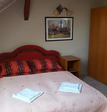 Vinski Dvor 3* Palić