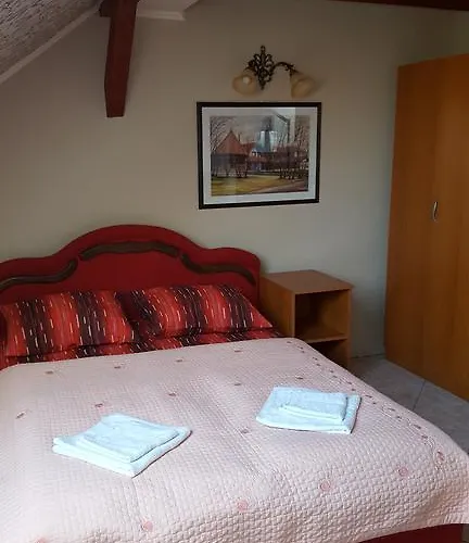 Vinski Dvor 3* Palić